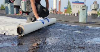 Гидроизоляции битумной кровли | ППуСвм – от 672 руб. за м²